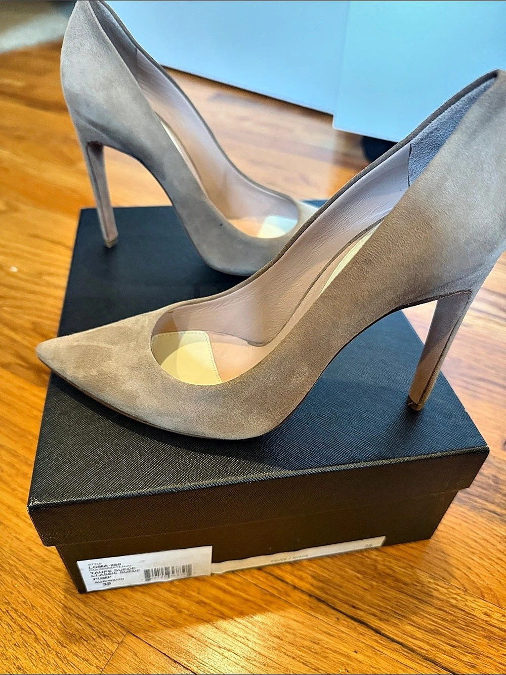Hervé Ledger Loma-280 Pointed Toe Suede Heels in Taupe EU 38